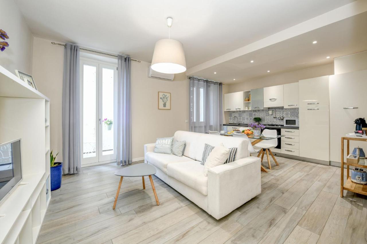 הוילה דסנזאנו דל גארדה Stella House מראה חיצוני תמונה